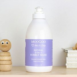 MooGoo 2-in-1 Bubbly Wash 1L. Natural cleanser and Bubble Bath for babies and children. Soap & SLS-free.