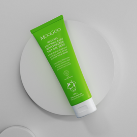 This effective moisturizer is full of natural sustainably sourced oils that absorb well into skin to calm, protect, hydrate, and restore fussy skin. 